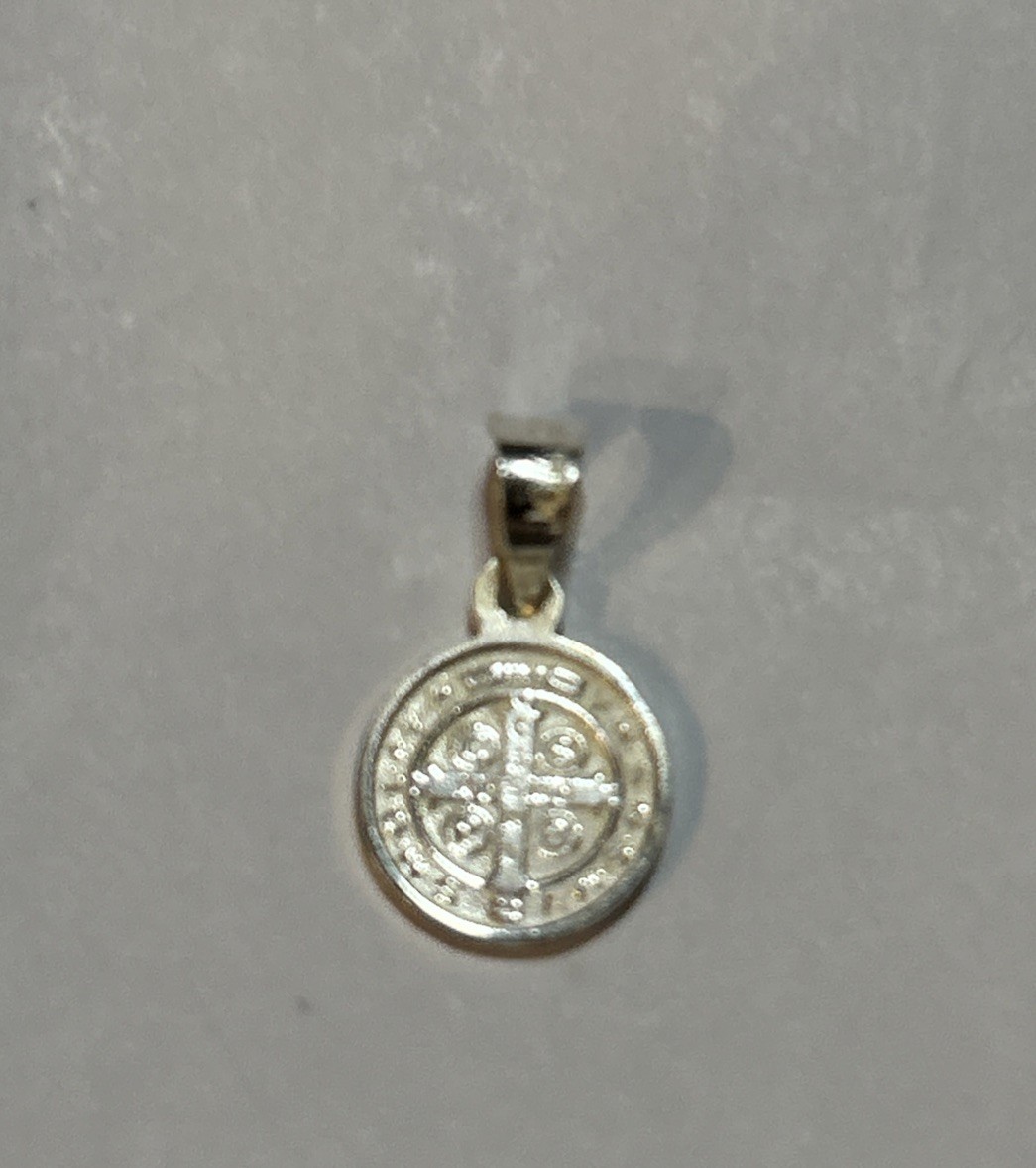 925 Sterling Silver Saint Benedict Medal Round Small 2 Sided Prayer NEW 1g Solid