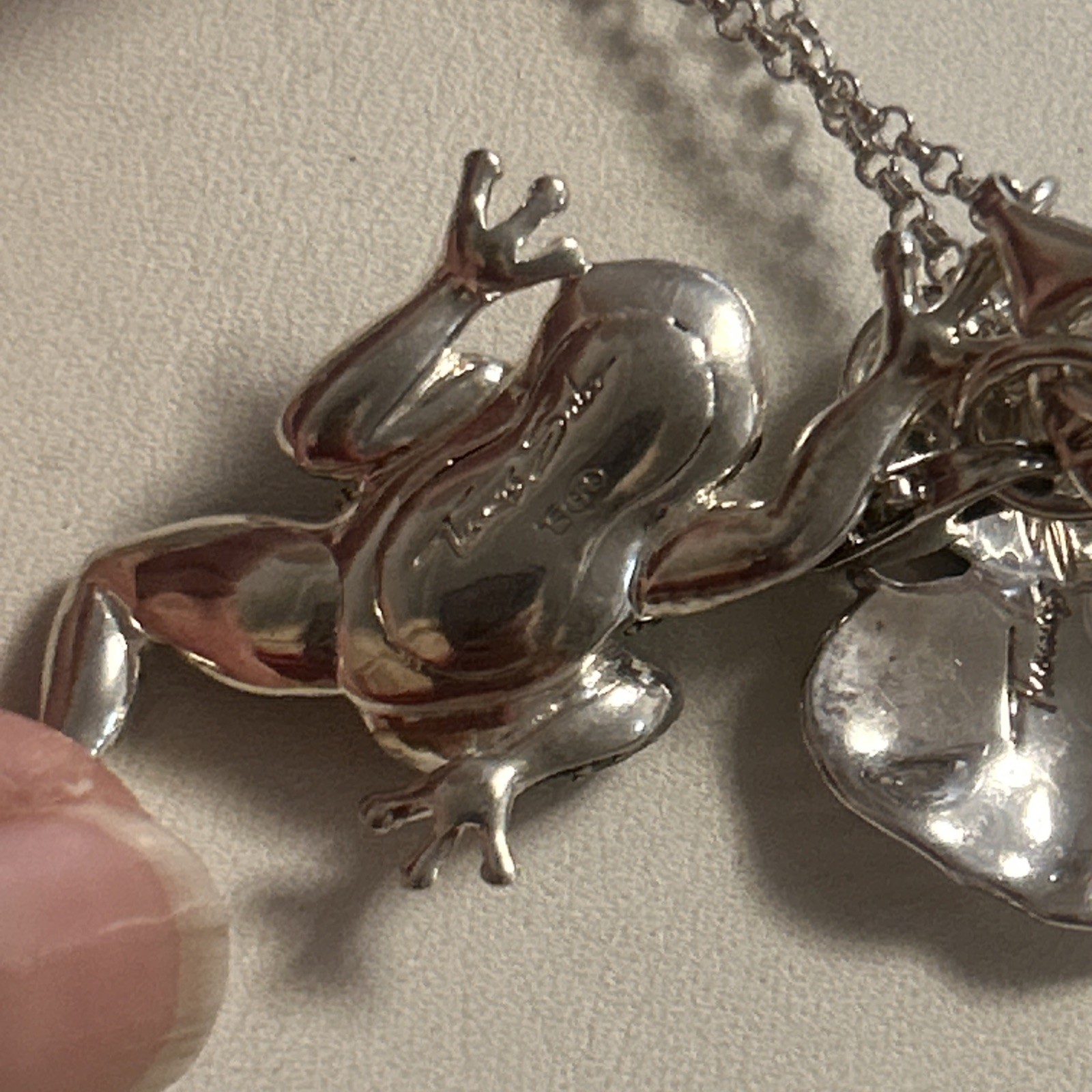 Genuine Thomas Sabo Sparkling Frog & Lrg Waterlily Leaf Pendants & TS 70cm Chain