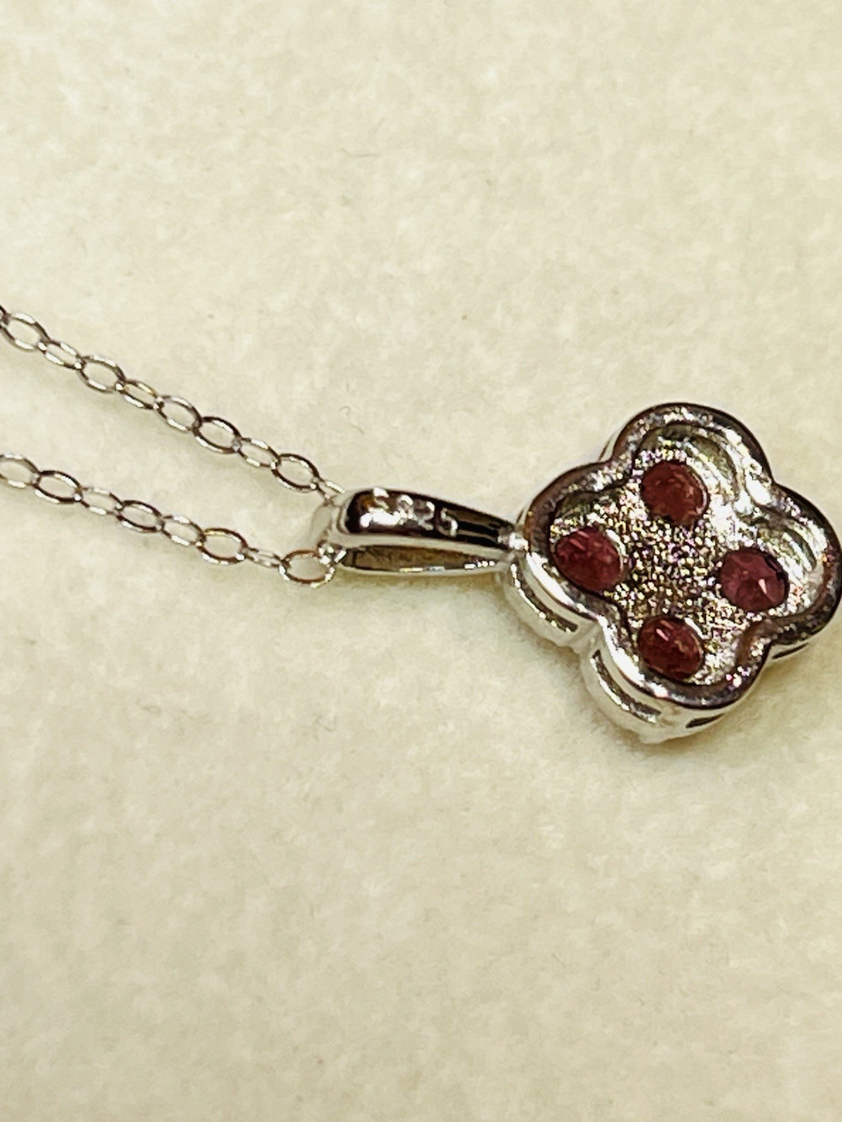 Real 925 Sterling Silver Natural Rhodolite Purple Garnet Clover Pendant Necklace