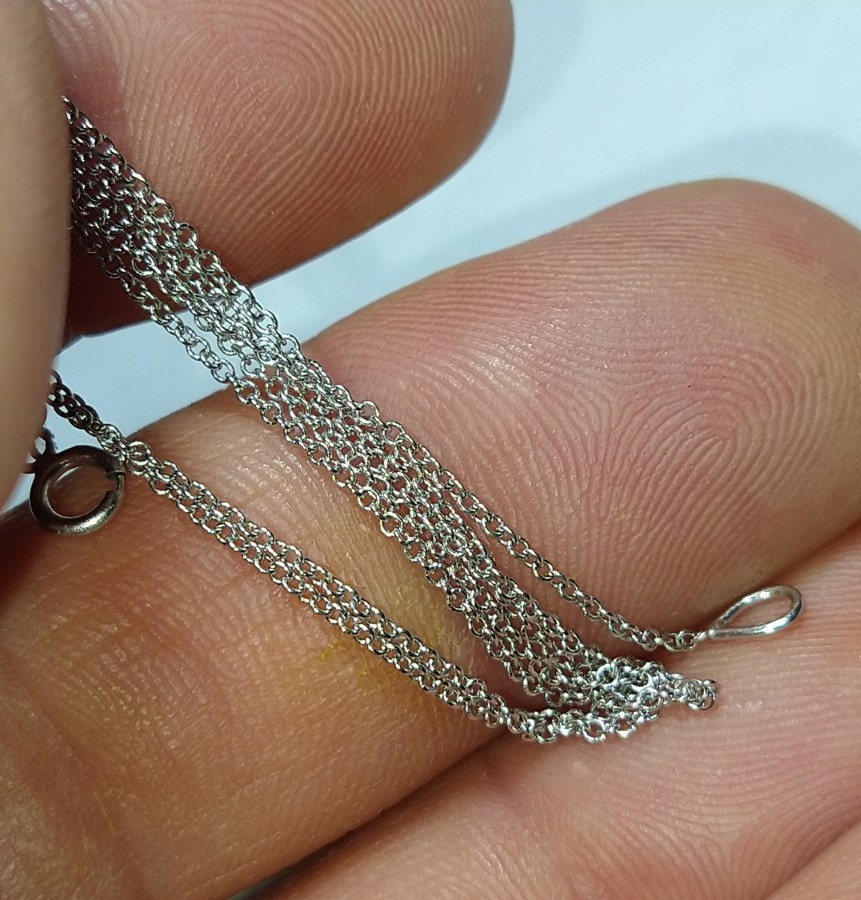 Solid 18k white gold dainty 0.65mm chain necklace 1.24 grams – 16″