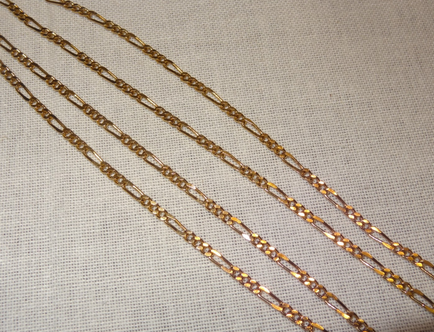 22K Gold Layered (22KGL) Chain Necklace 30″ Total Wt 10.2g