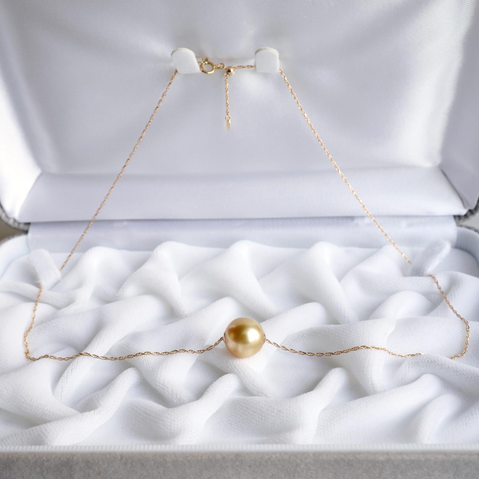 11.6mm Golden South Sea Pearl Pendant Necklace 18K Yellow Gold, 18″ Adjustable