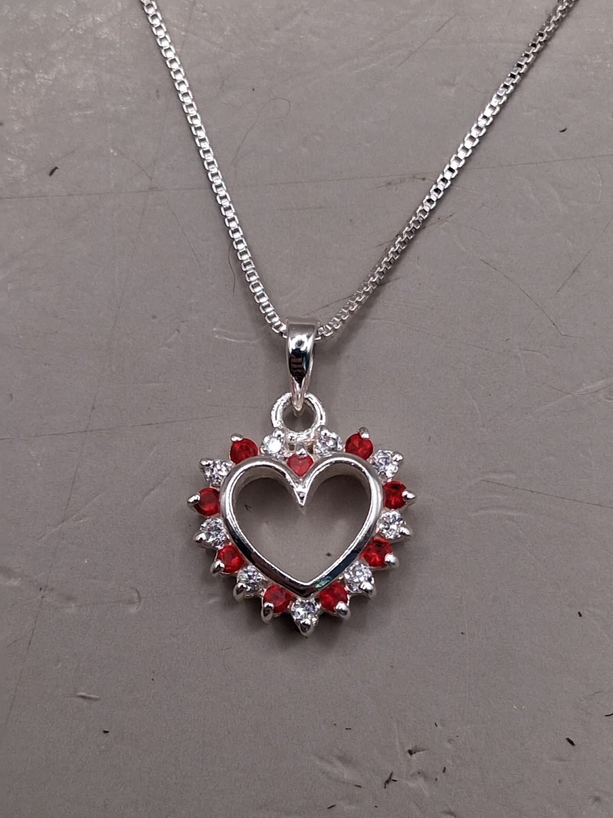 Charles Winston Sterling Silver Crystal Heart Pendant Chain Link Necklace 18.25″