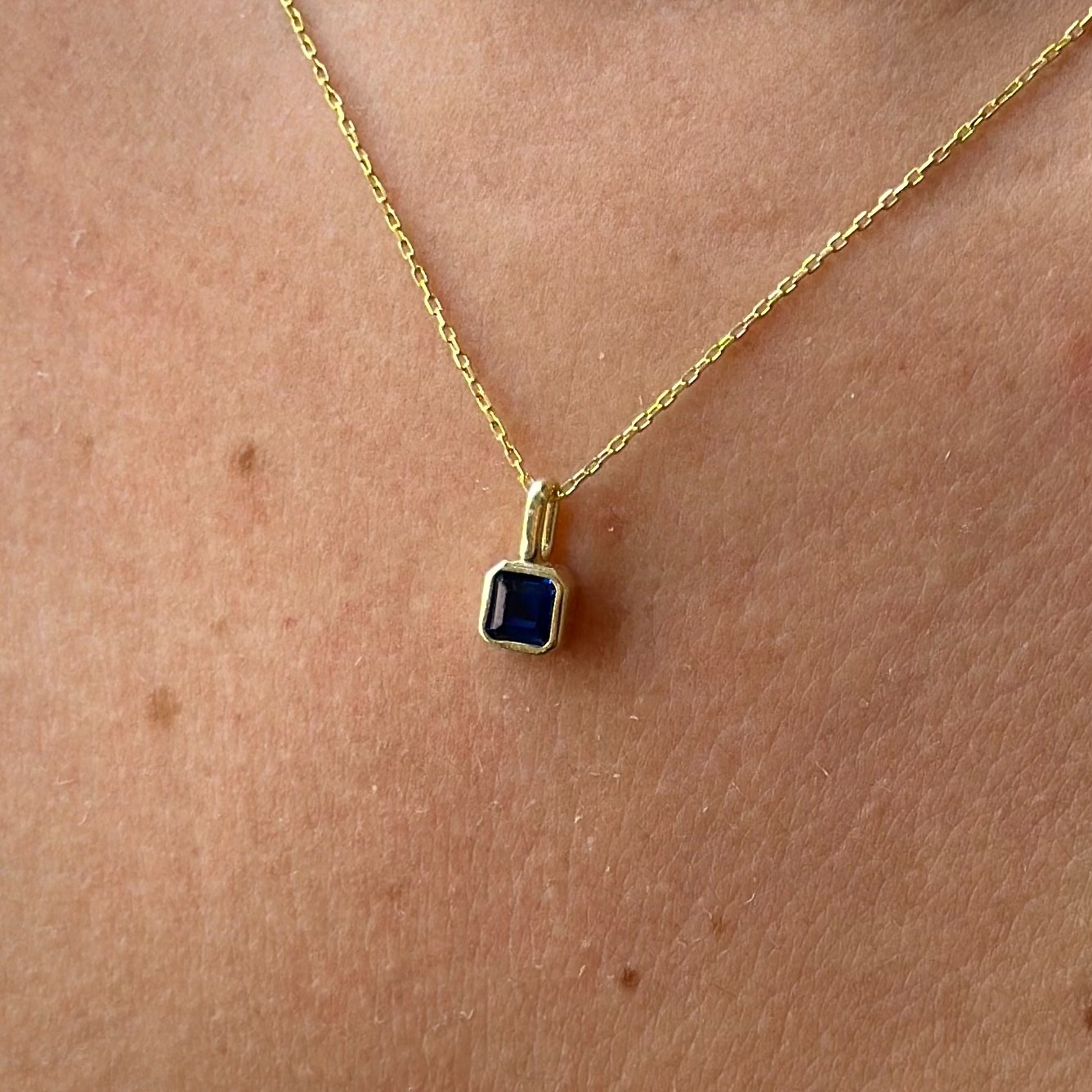 14k Gold Handmade Lab-Created Princess Cut Sapphire Gemstone Pendant Necklace