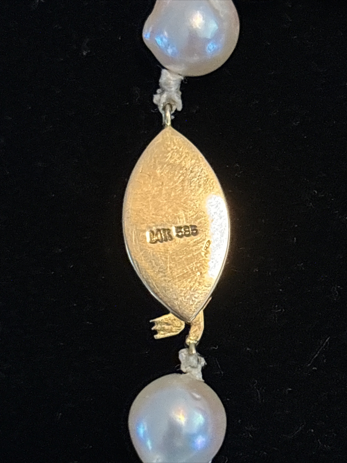 VTG 31” Pearl Necklace 14K Gold Diamond Clasp & Gold Ruby Diamond Bow Enhancer