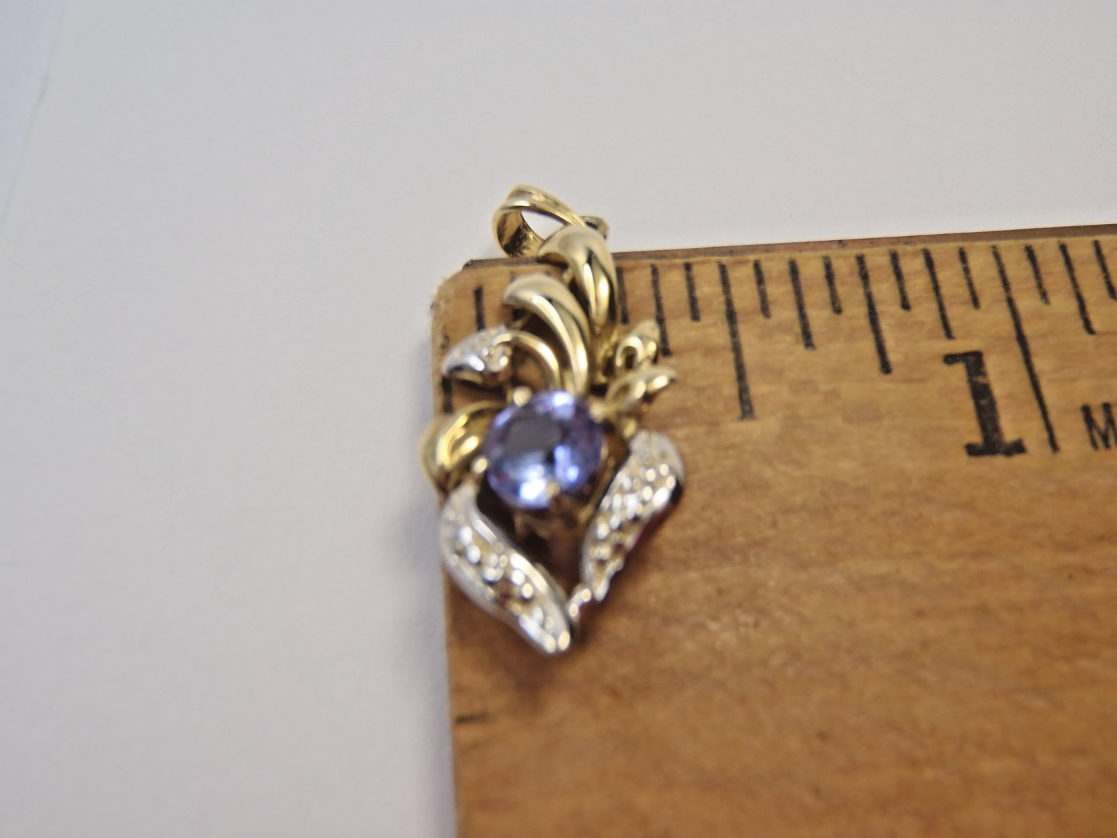 Solid 14k Yellow Gold Tanzanite Pendant 1.4 Grams 26mm x 11mm