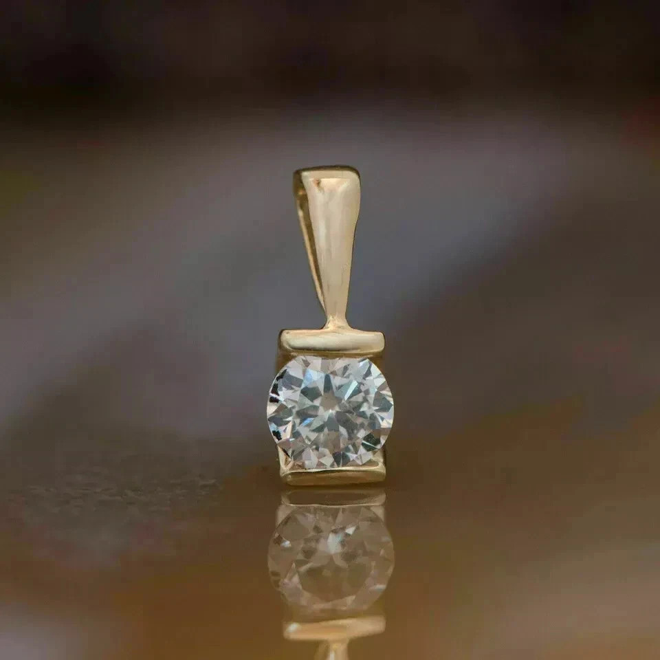 14K Yellow Gold Plated 1 Ct Round Cut Moissanite Solitaire Pendant Necklace 18″
