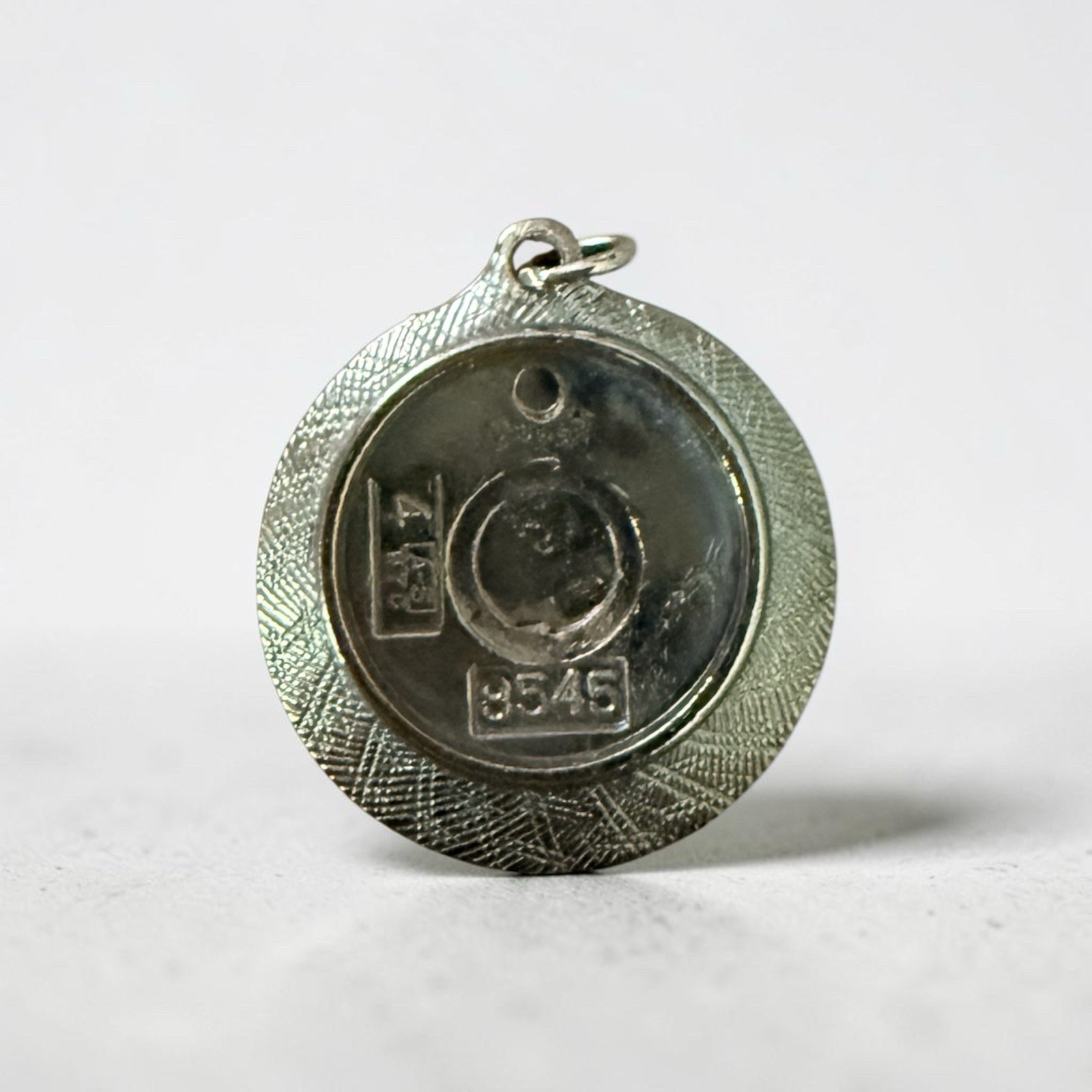 Vintage Round Picture Pendant Stamped 8545 NYC Charm Add Photo 1”x1” 1970’s