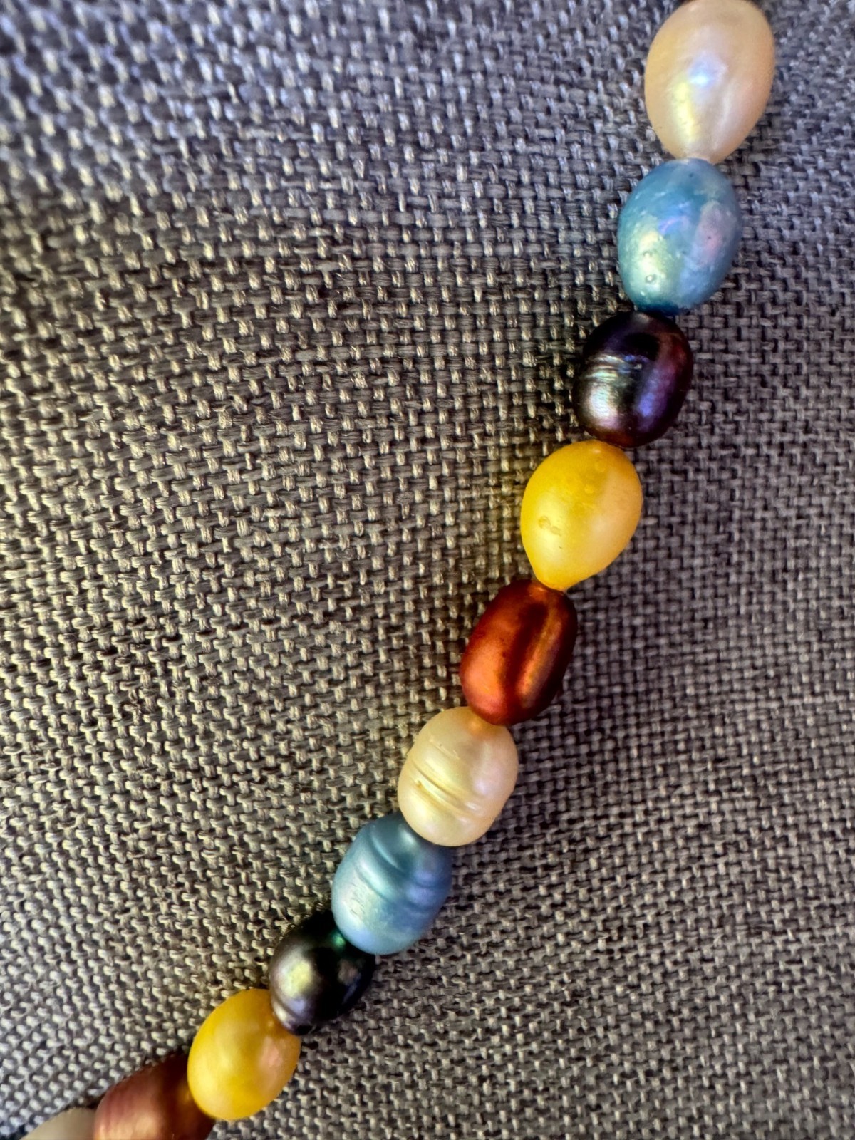 Unbranded Pearl Necklace Unisex 18” Sterling Silver Clasp Dyed Multicolor