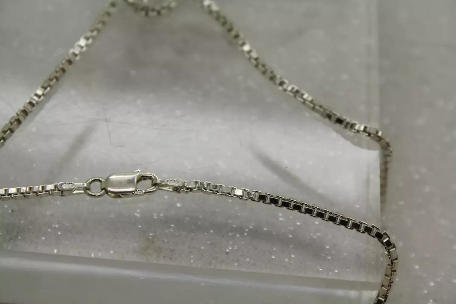 ITALY .925 Sterling Silver 2mm BOX LINK CHAIN necklace 23″ 11g