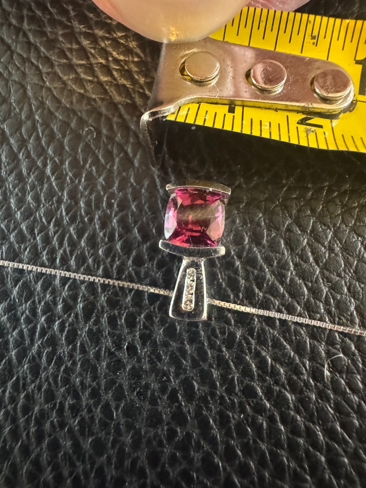 14K White Gold Rhodolite Garnet & Diamond Pendant Necklace – New, Never Worn