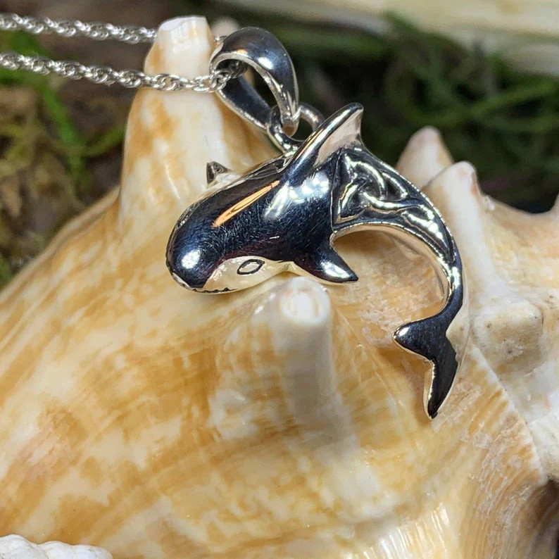 Celtic Shark Necklace Nautical Beach Sea Fish Ladies Mens Pendant 925 W/CHAIN