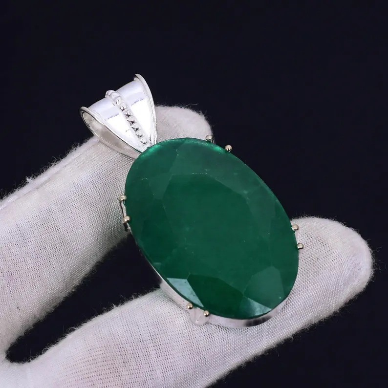 Emerald Oval Gemstone Pendant 925 Sterling Silver Handmade Jewelry For Gift