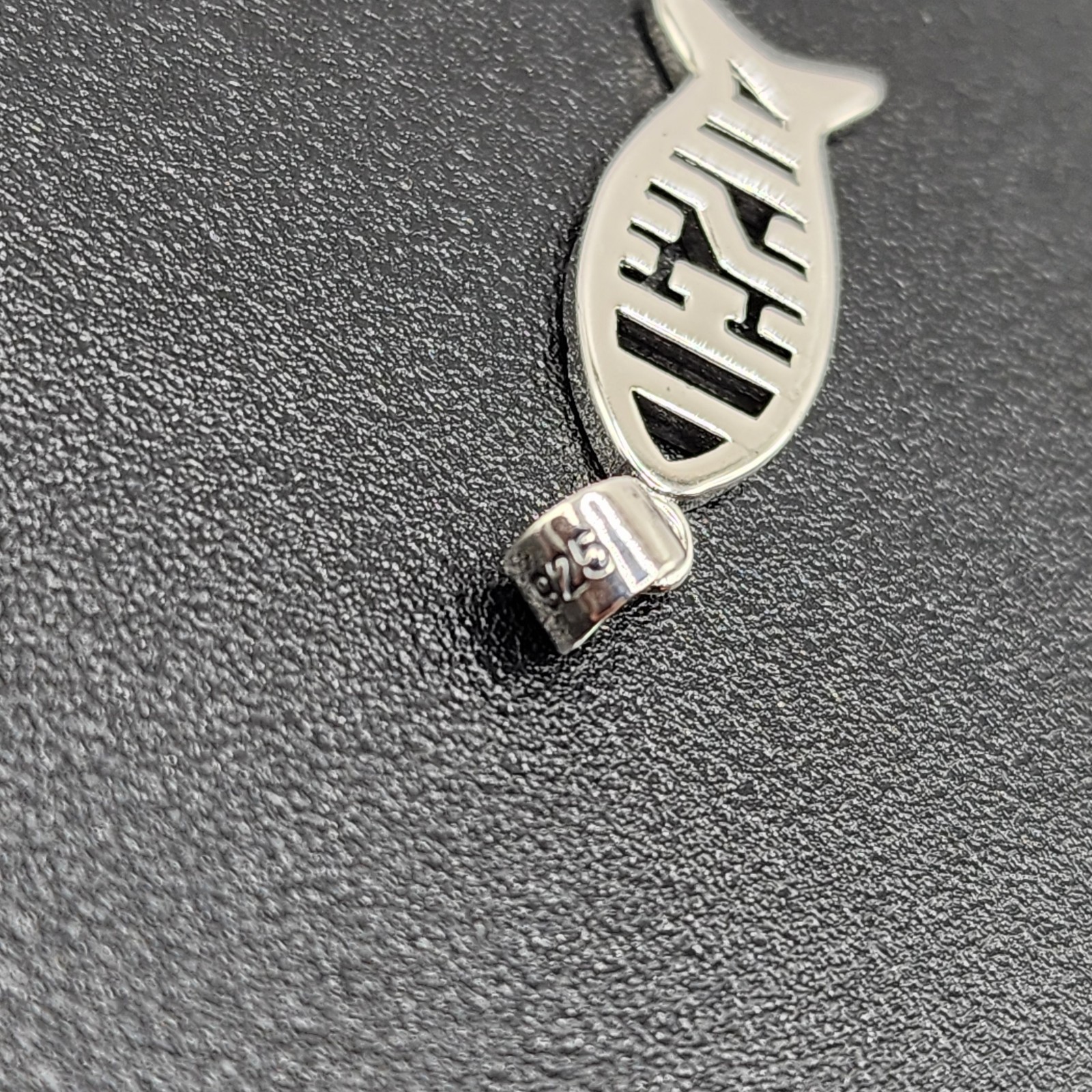 925 NEW Sterling Silver Pendant-Jesus Fish Ichthus Pendant 21mm Length 8mm Width