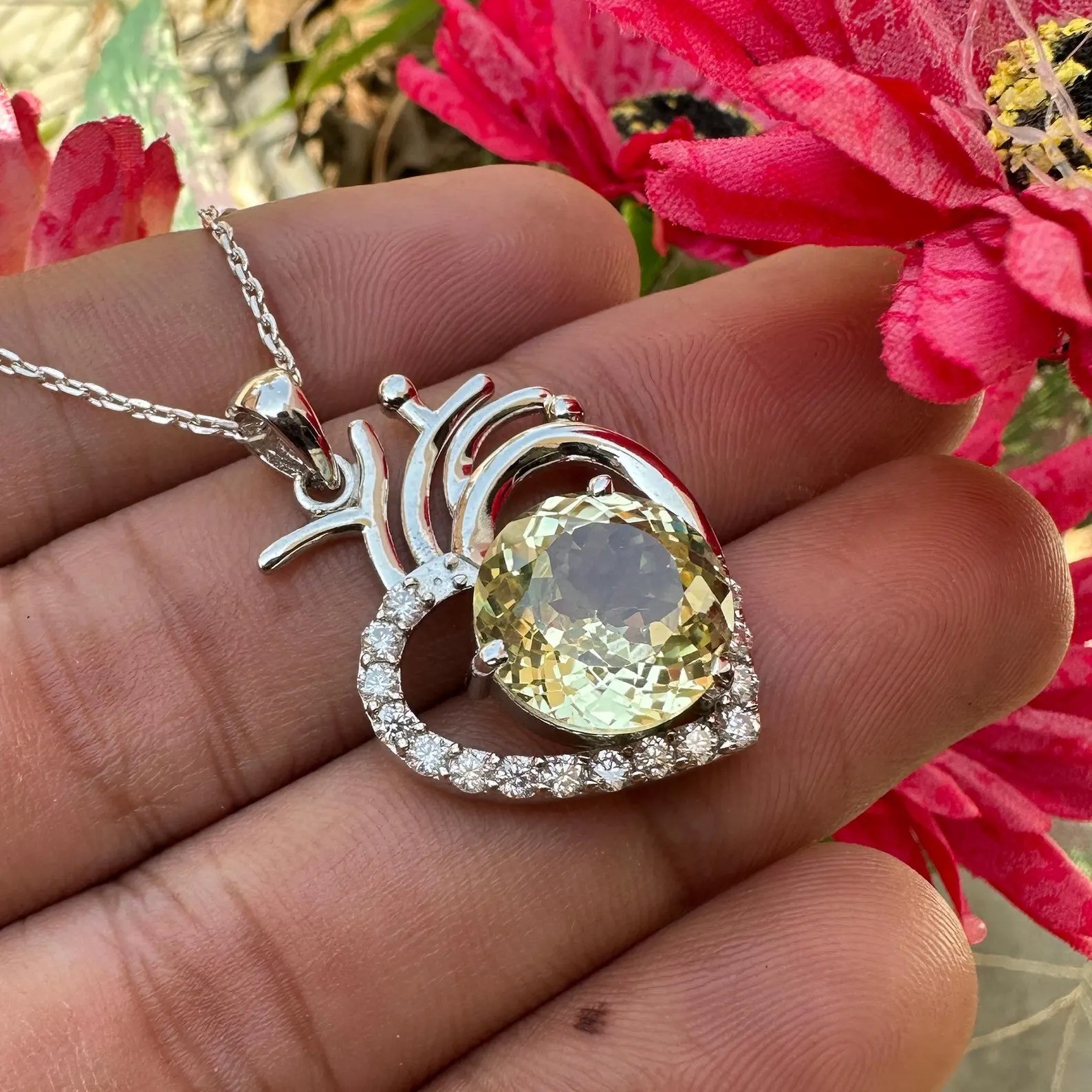 Certified Yellow Sapphire 30 Ct Heart Pendant Necklace 925 Sterling Silver