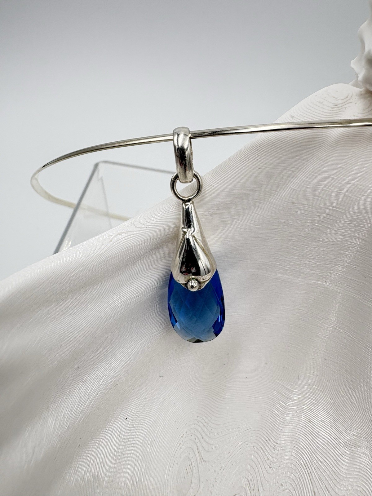 925 Sterling Silver 6CT Genuine Sapphire Gemstone Teardrop Pendant-Pendant Only