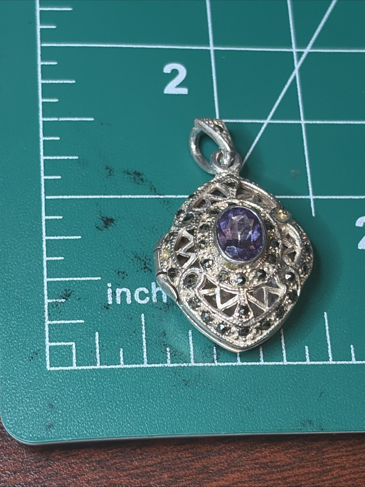 Gorgeous Amethyst Gemstone Vintage Pendant .925 Sterling Silver jewelry