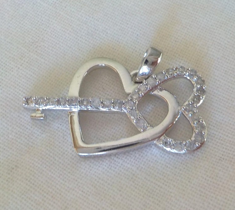 14K White Gold Key To Your Heart Diamond Pendant – 2.20 gms, 0.75 in, 0.17 ctw
