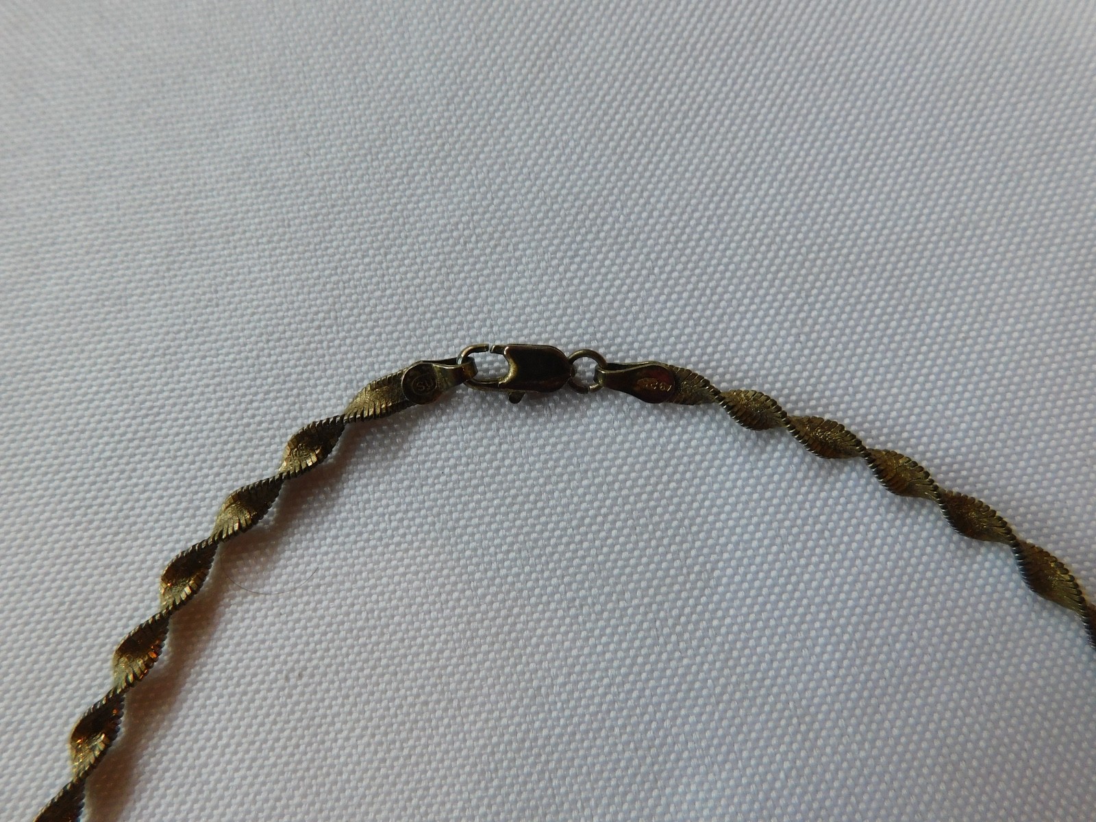 Unbranded Italy 925 Sterling Silver 4 grams Spiral Necklace Tarnished Pre-owned