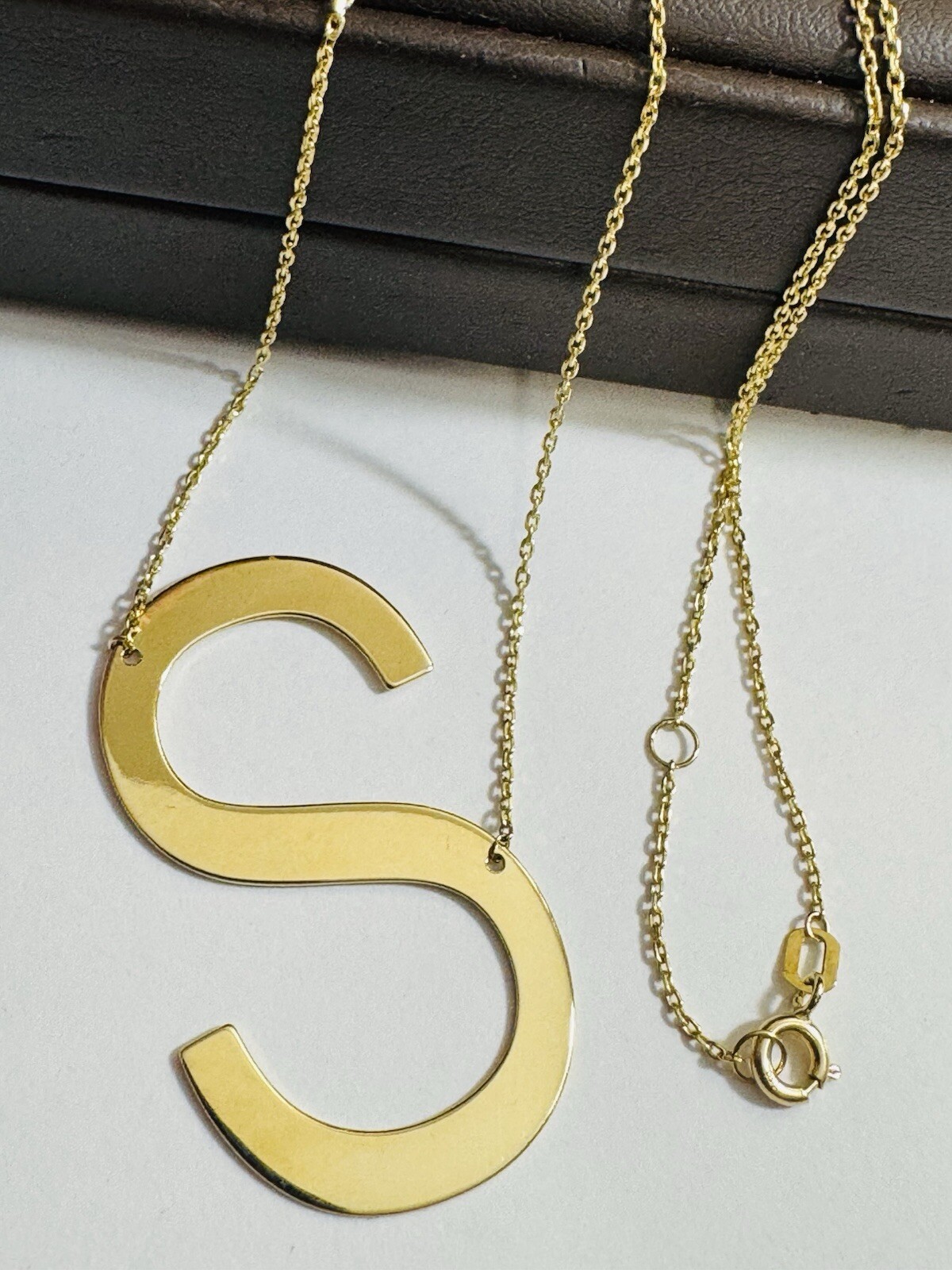 18K 750 Fine Pure Gold Letter S initial Necklace 16.5/17.5” Long 1mm 4.2g