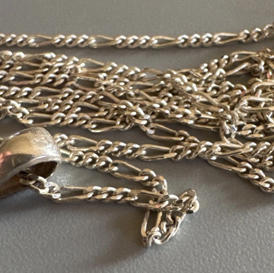 Sterling Silver 925 Saint Christopher Pendant & 20” 1.5mm Figaro Chain Necklace