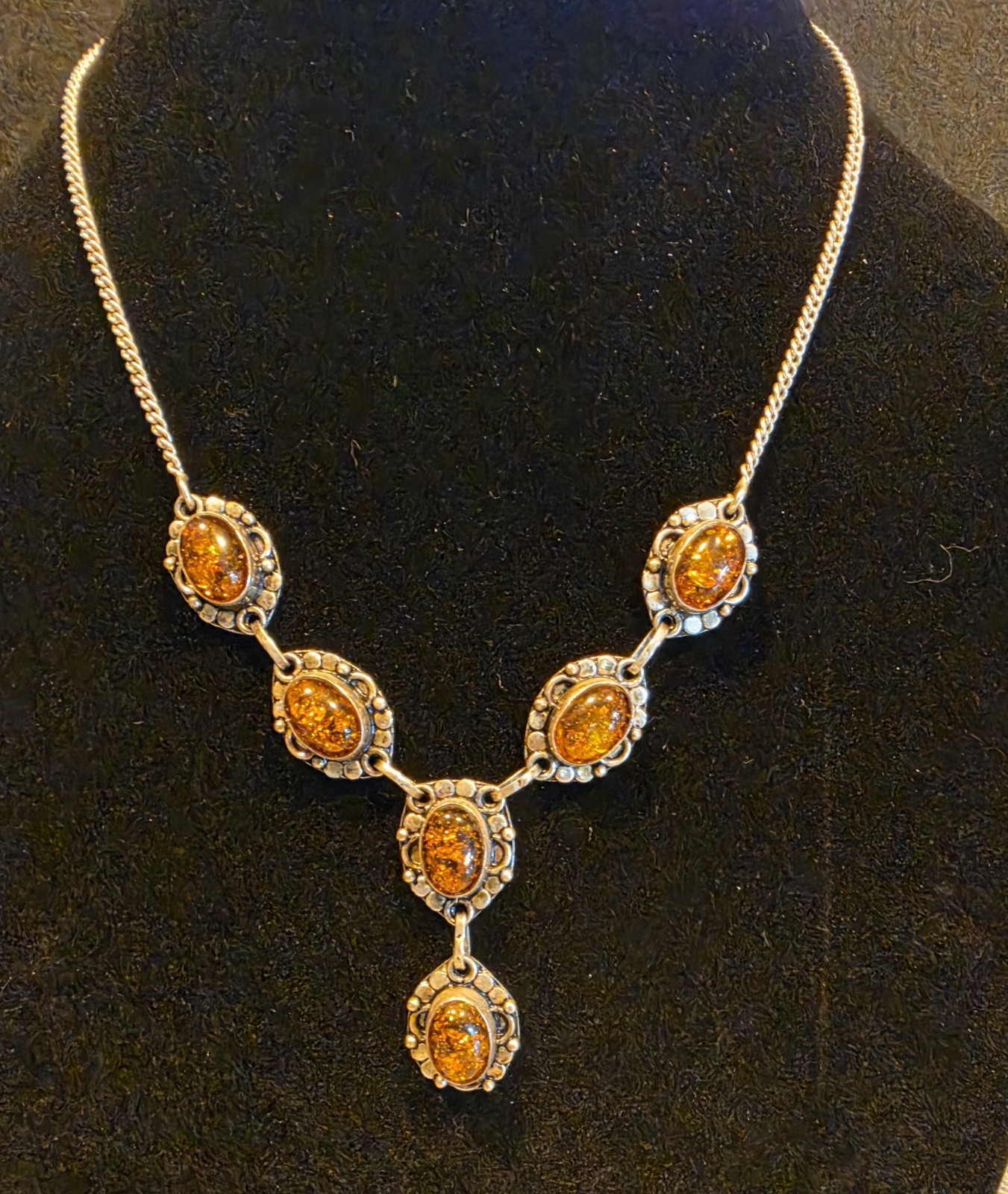 Vintagr Sterling Silver 925 Amber Cabochon Necklace 7 in Bezel Setting
