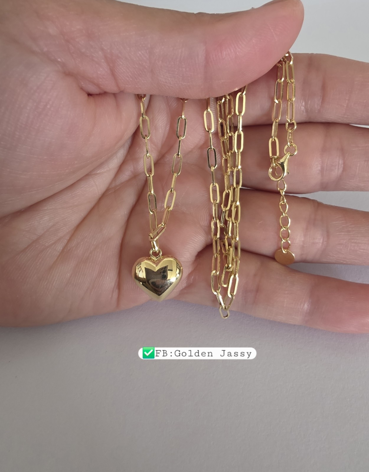 18K Gold PaperClip W/ Small Heart Necklace