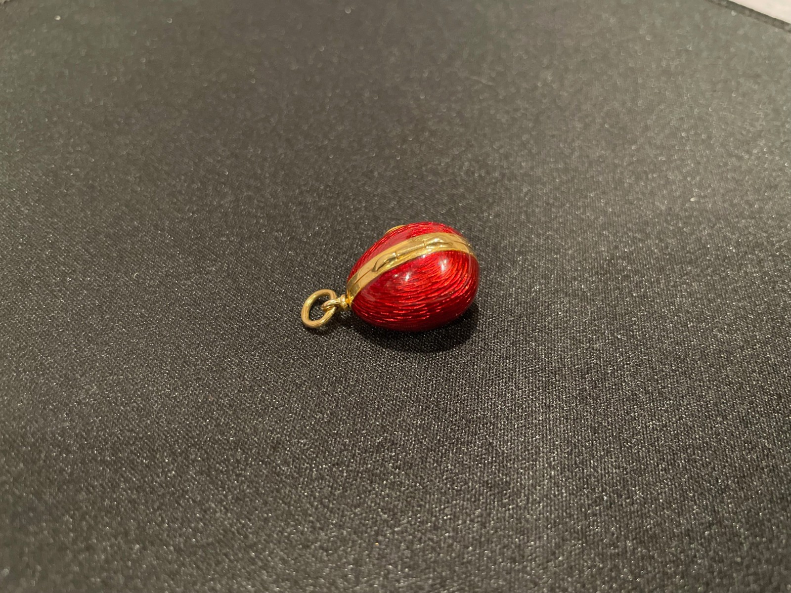 RARE FABERGE MINI EGG PENDANT 18K GOLD & DIAMOND HEART RED ENAMEL #/ED 200 PIECE