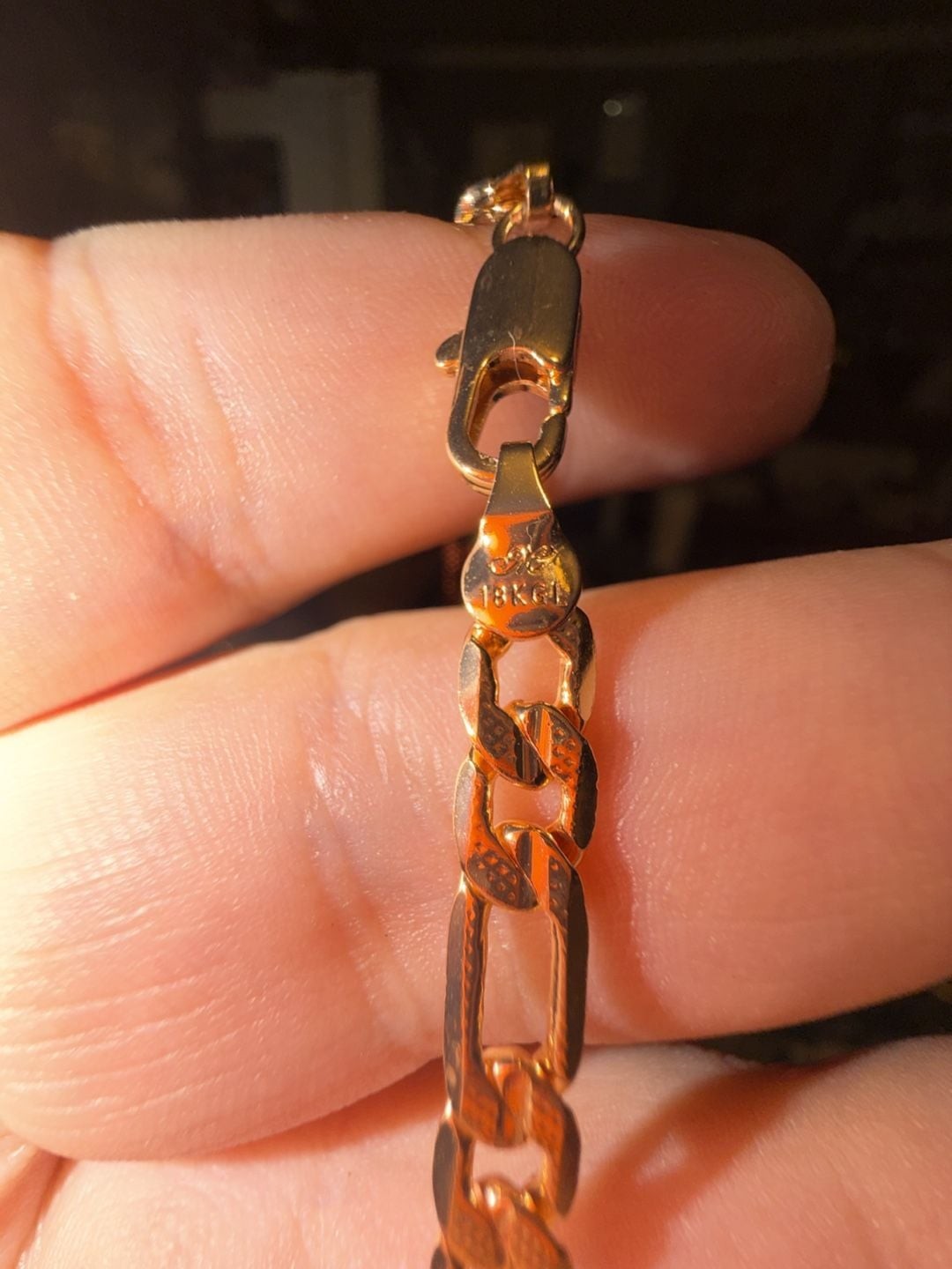 18K Gold Layered Figaro Chain Necklace 18 inch excellent