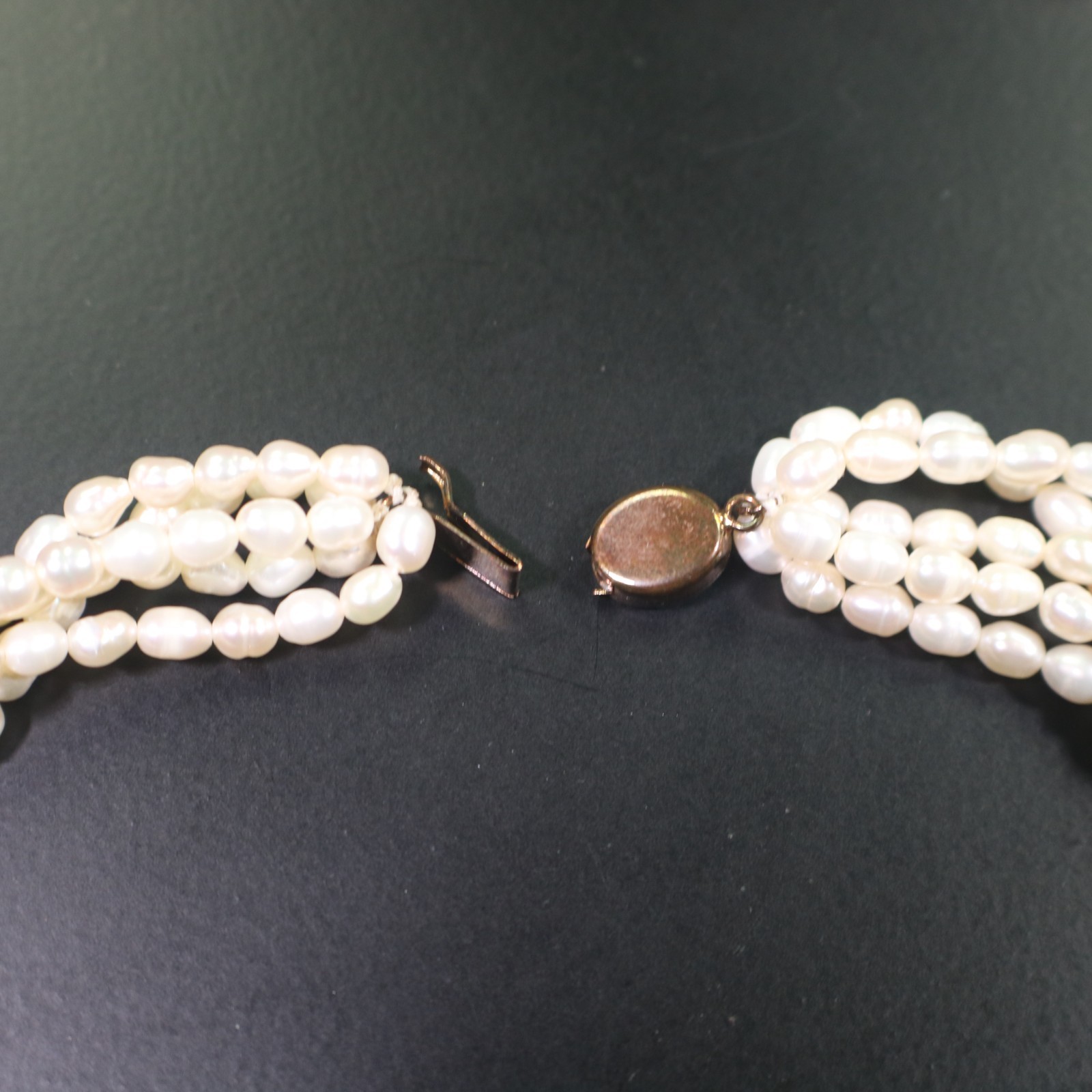 VTG Freshwater Rice Pearl 5 Strand Pearls Necklace 3 Starnds Bracelet & Earrings