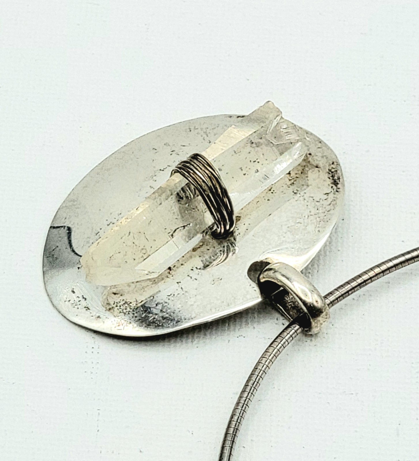 Sterling Silver Clear Crystal Quartz On Oval Silver Base Snake Chain 23gr Italy
