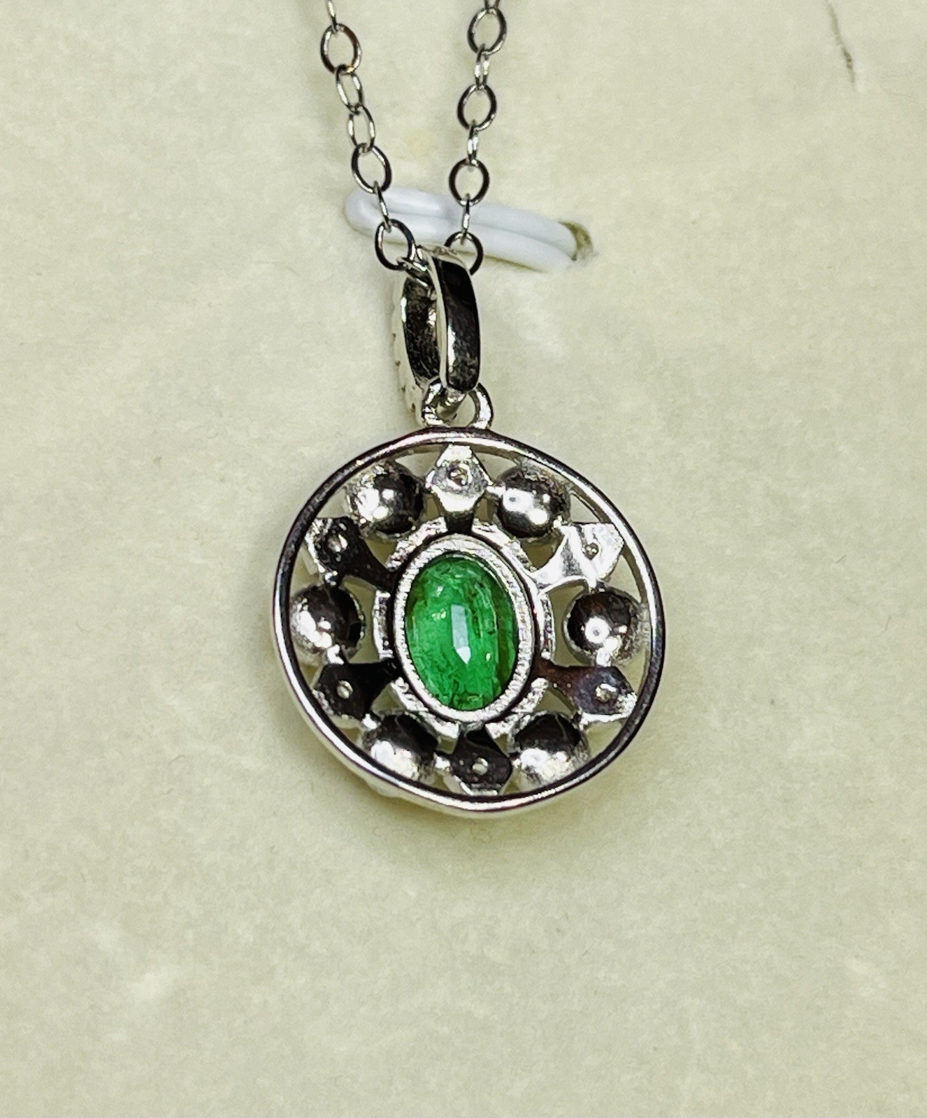 925 Sterling Silver 1.50 CTW Natural Green Emerald White Pearl Pendant Necklace