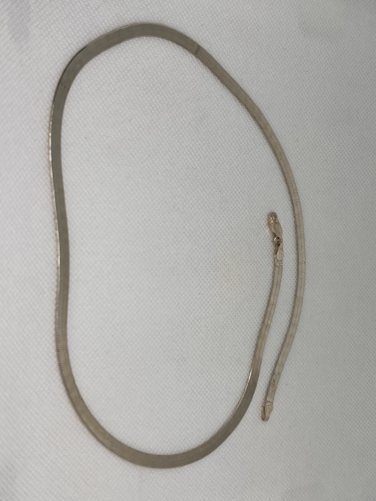 Vintage IBB International Bullion & Metal Brokers Sterling Silver 20″ Necklace