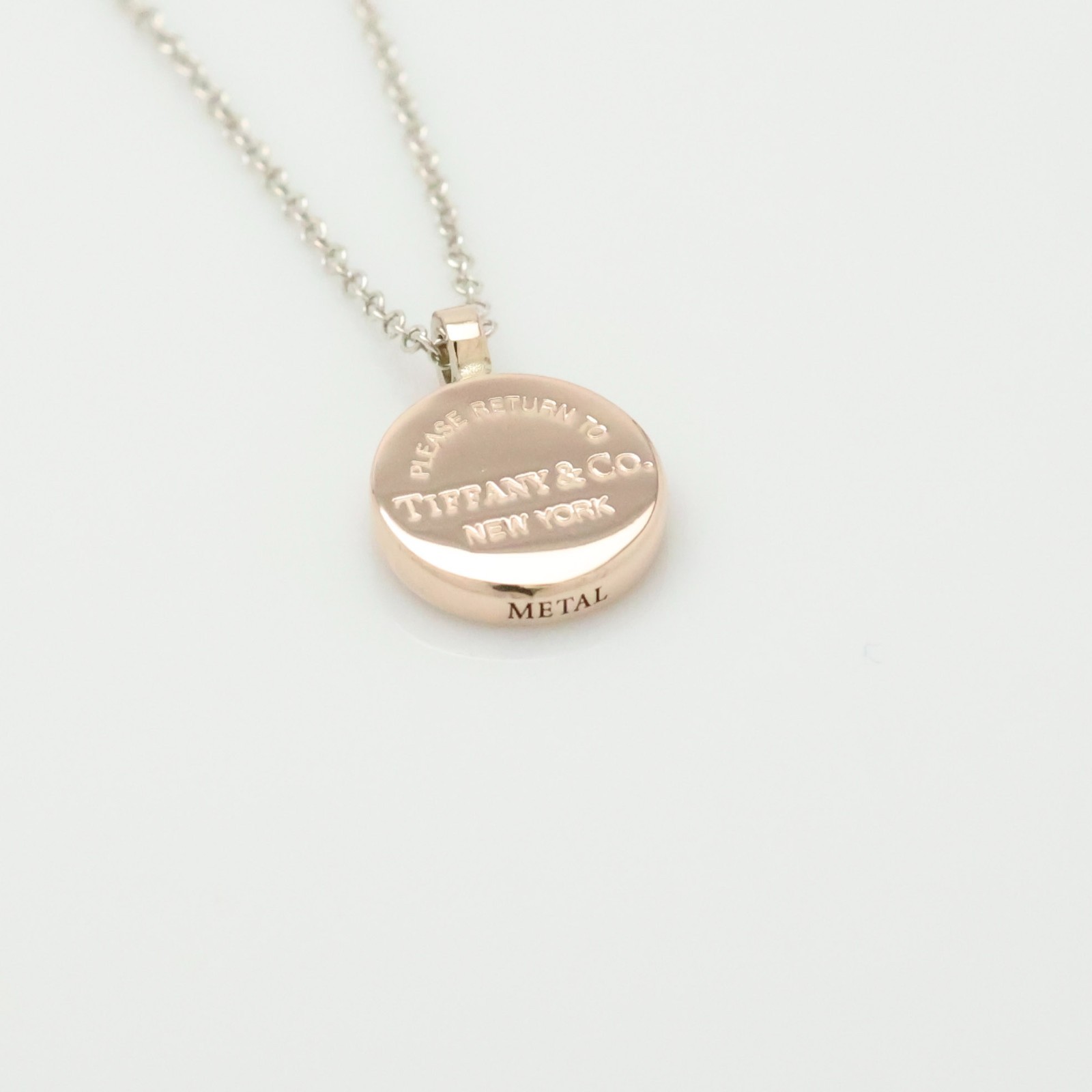 Authentic Tiffany & Co. Return to Round Necklace Silver 925 & Rubedo w/Pouch