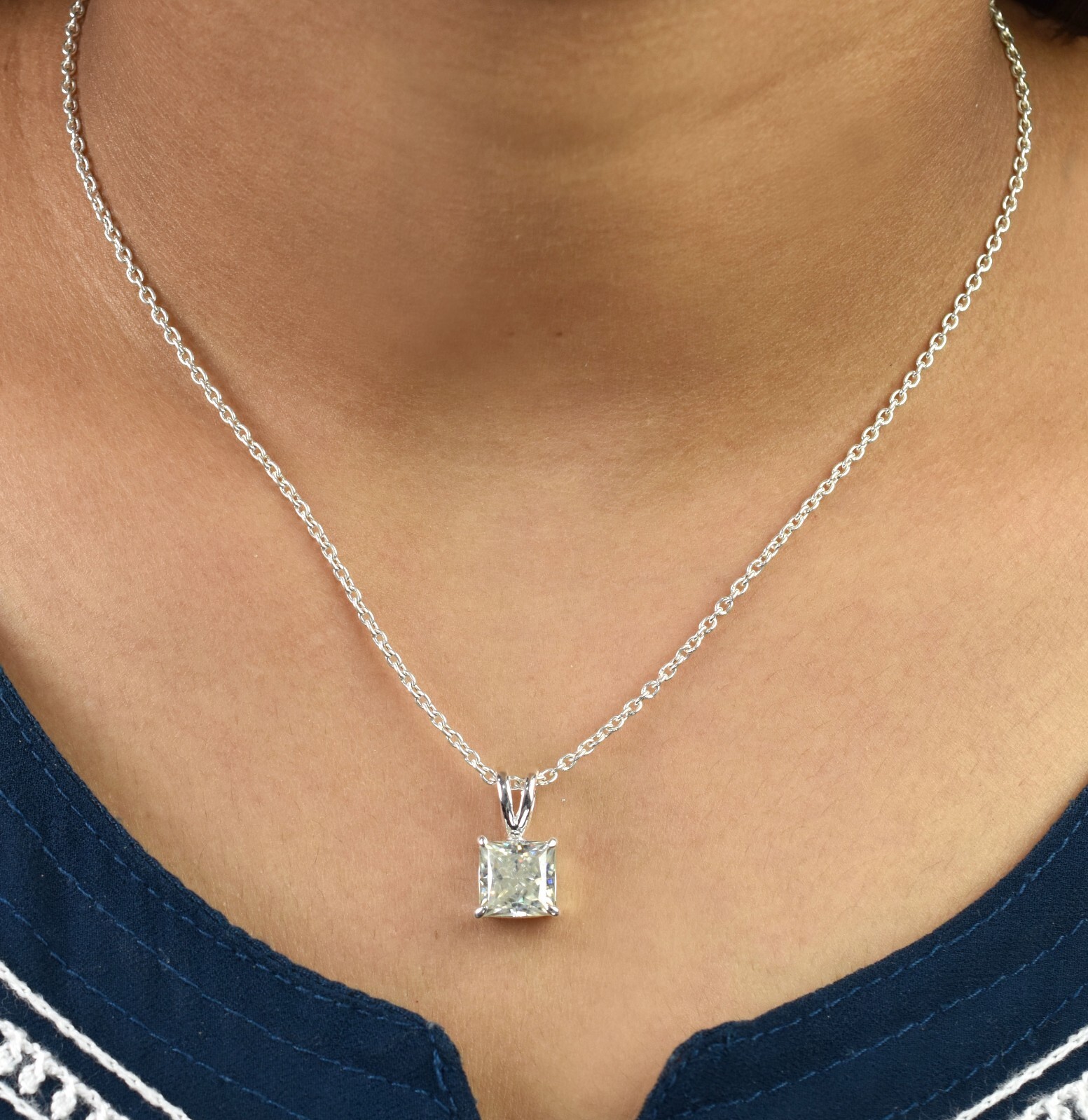 4 Ct Princess Cut White Diamond Solitaire Pendant, Free Diamond Studs