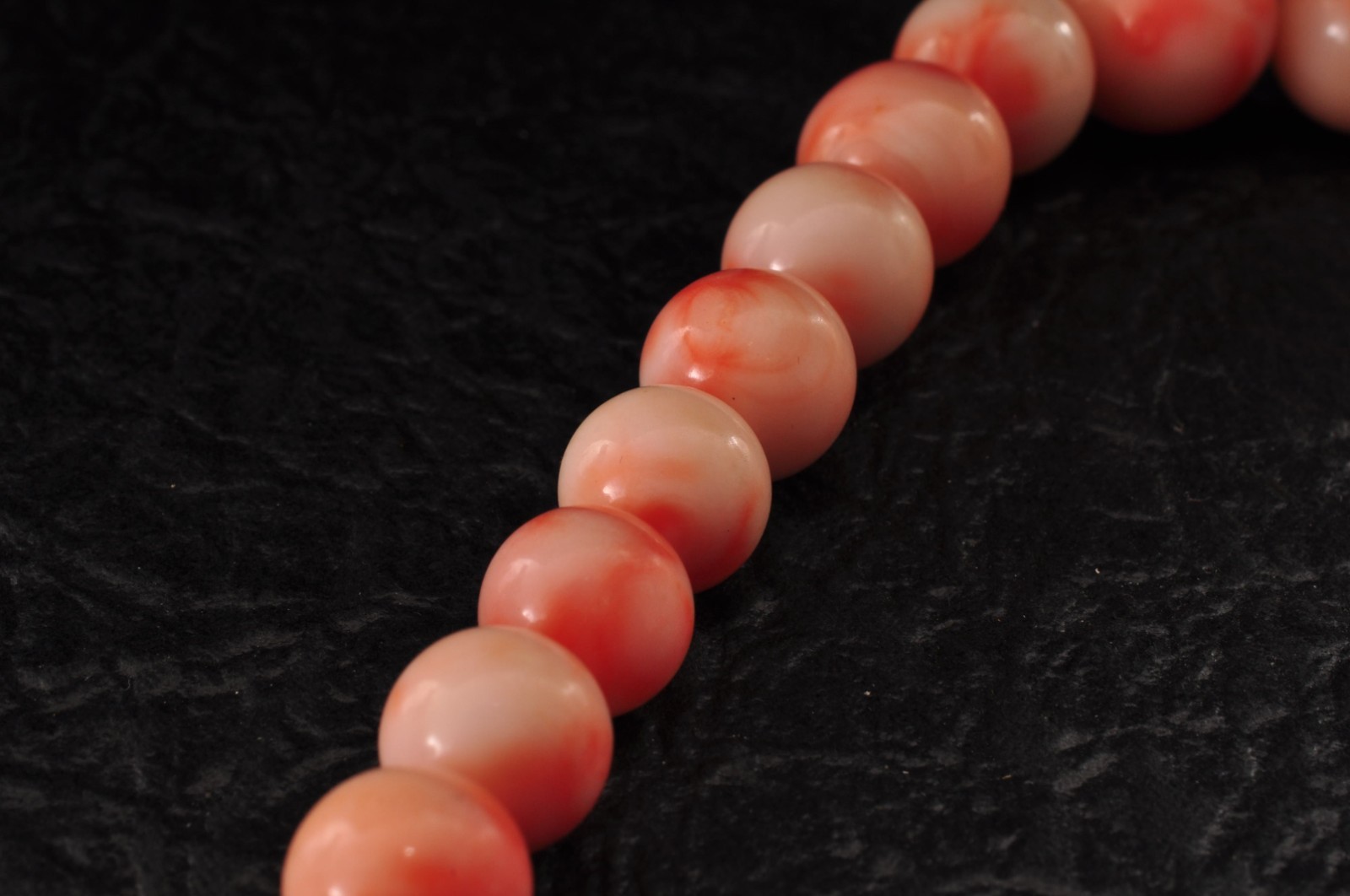 Angel skin coral Necklace and rose earrings set (17.3in 255ct) and Certificate.
