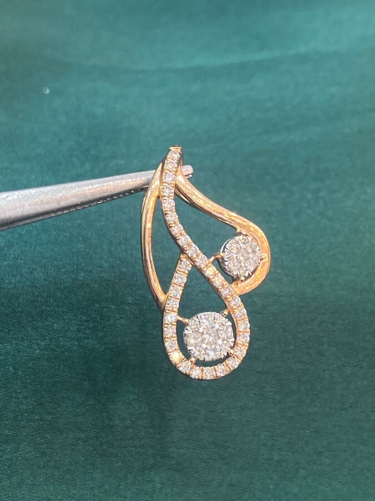 Pave 0.75 TCW Round Brilliant Cut Natural Diamonds Pendant In Certified 14K Gold