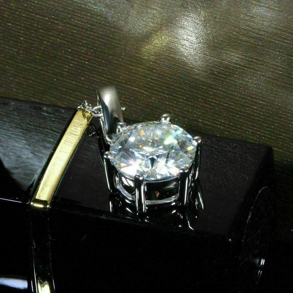 3Ct Round VVS1 Diamond Solitaire Pendant Solid 14K White Gold Finish Free Chain