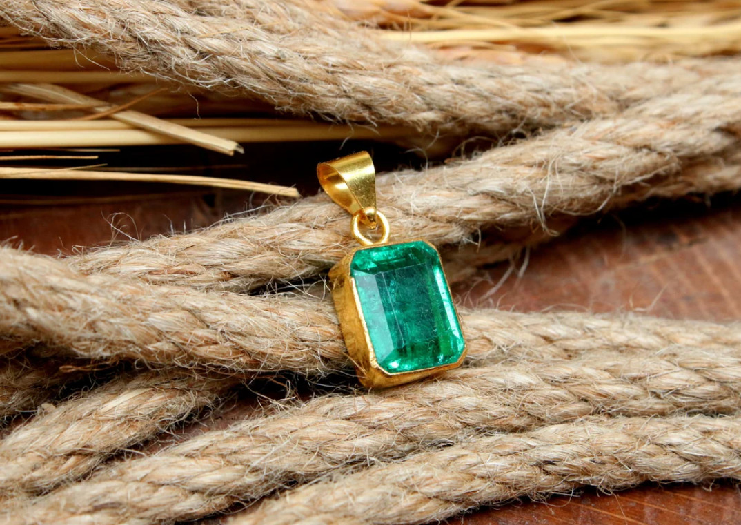 Natural Emerald Pendant For Gift Silver Jewelry Gold Plated Birthstone Pendant