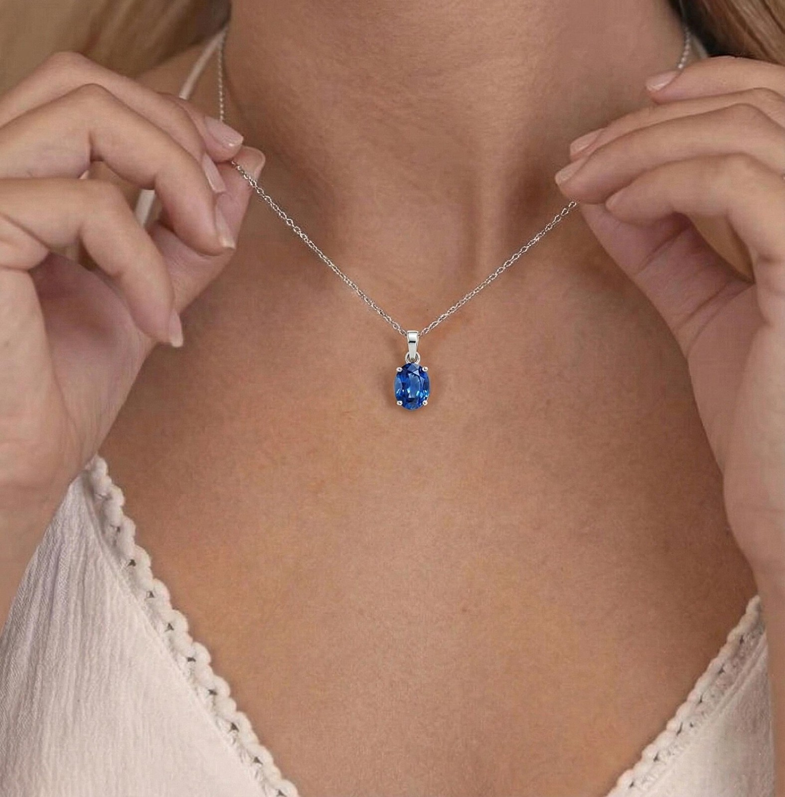 4.00 Ct Oval Cut Natural Sapphire Diamond Gorgeous Pendant 14K White Gold