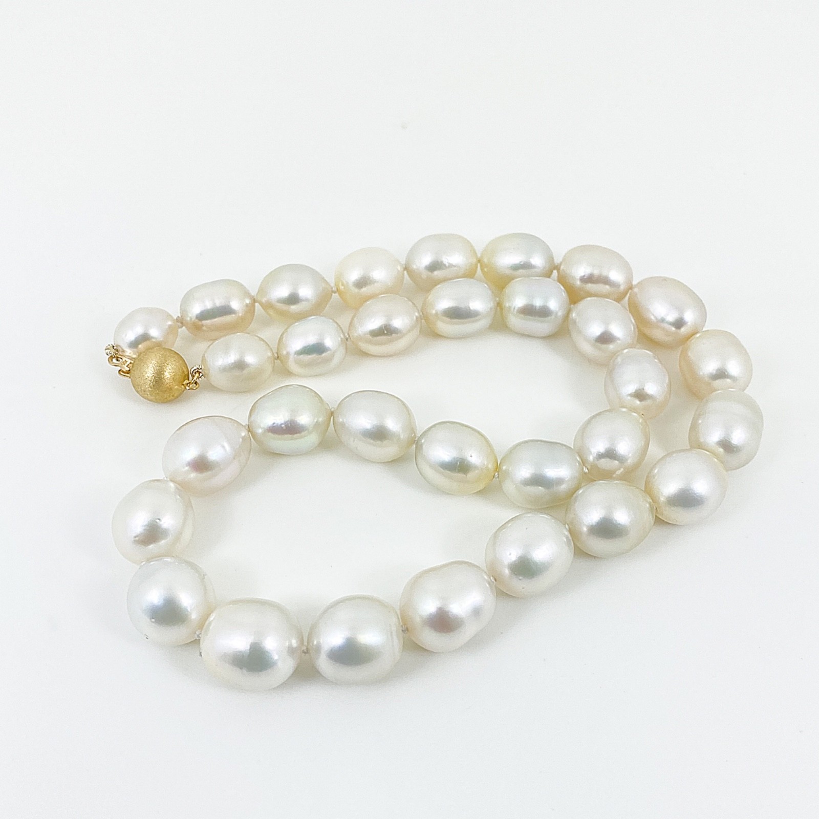 Natural White South Sea Cultured Pearl necklace, 14K Yellow Gold Clasp #101SN