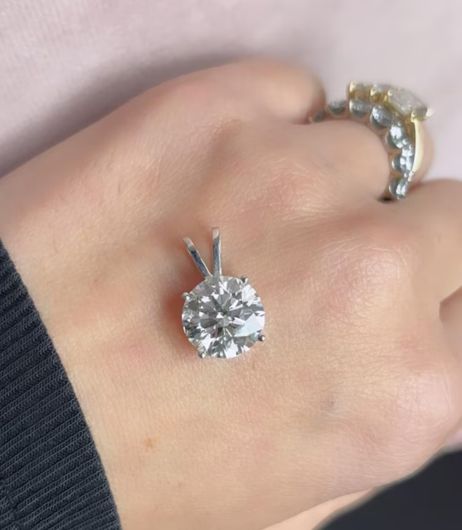 14K White Gold Pendant 2.00 CT Round-Cut Lab Grown Diamond EF/VS1 IGI No Chain