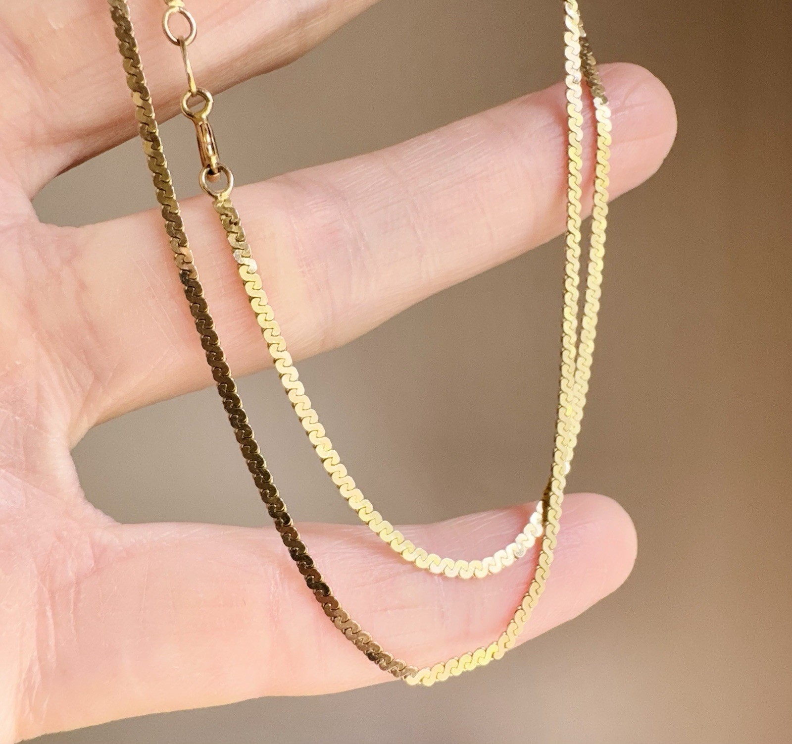 Vintage 14K 585 Yellow Gold 17 In. 1.5mm Serpentine Chain Necklace Unisex 3.4g