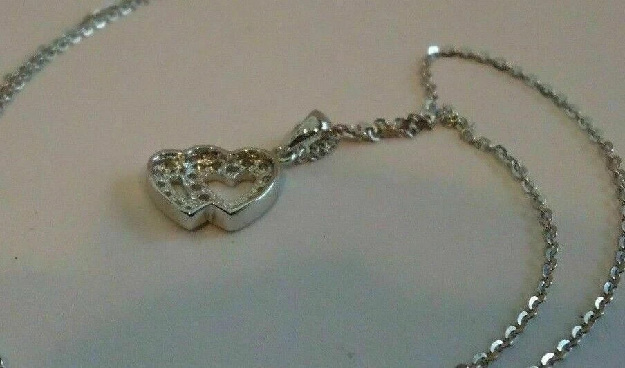 0.80Ct Round Cut VVS1 Diamond Heart Pendant 18″ Free Chain 14K White Gold Finish