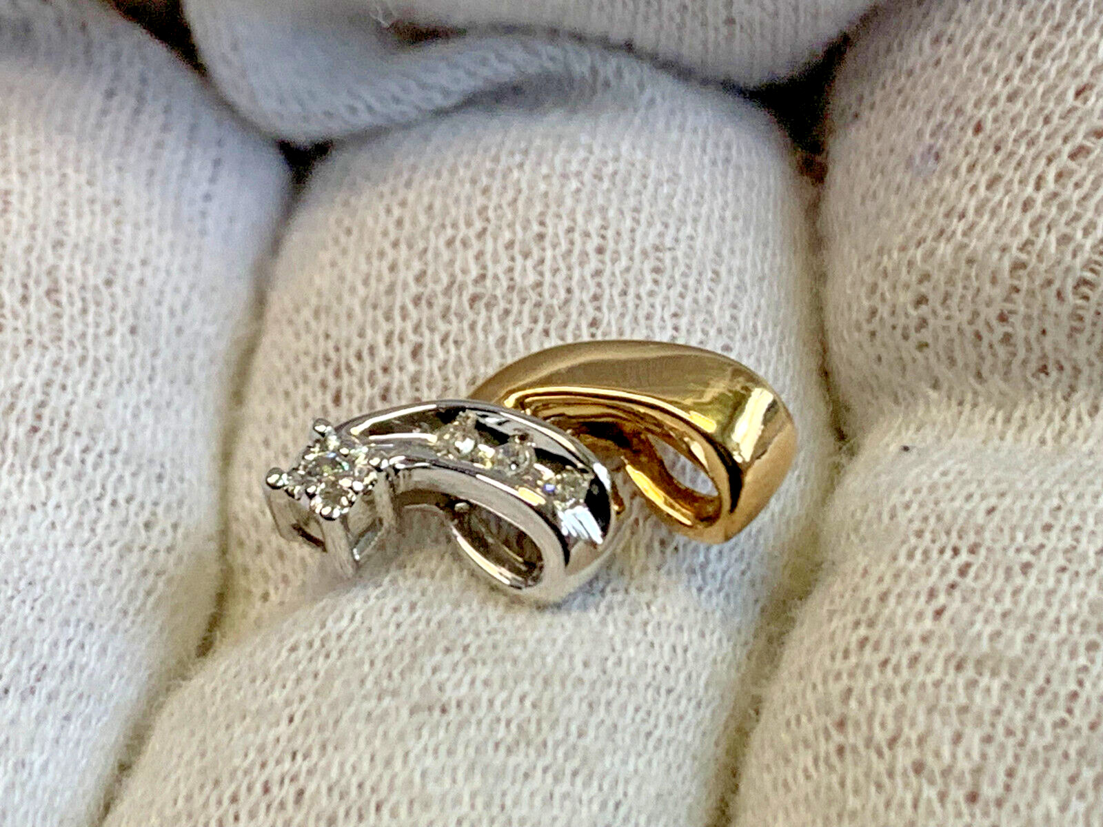 10K Yellow & White Gold Diamond Pendant 1.07g Fine Jewelry Necklace Charm