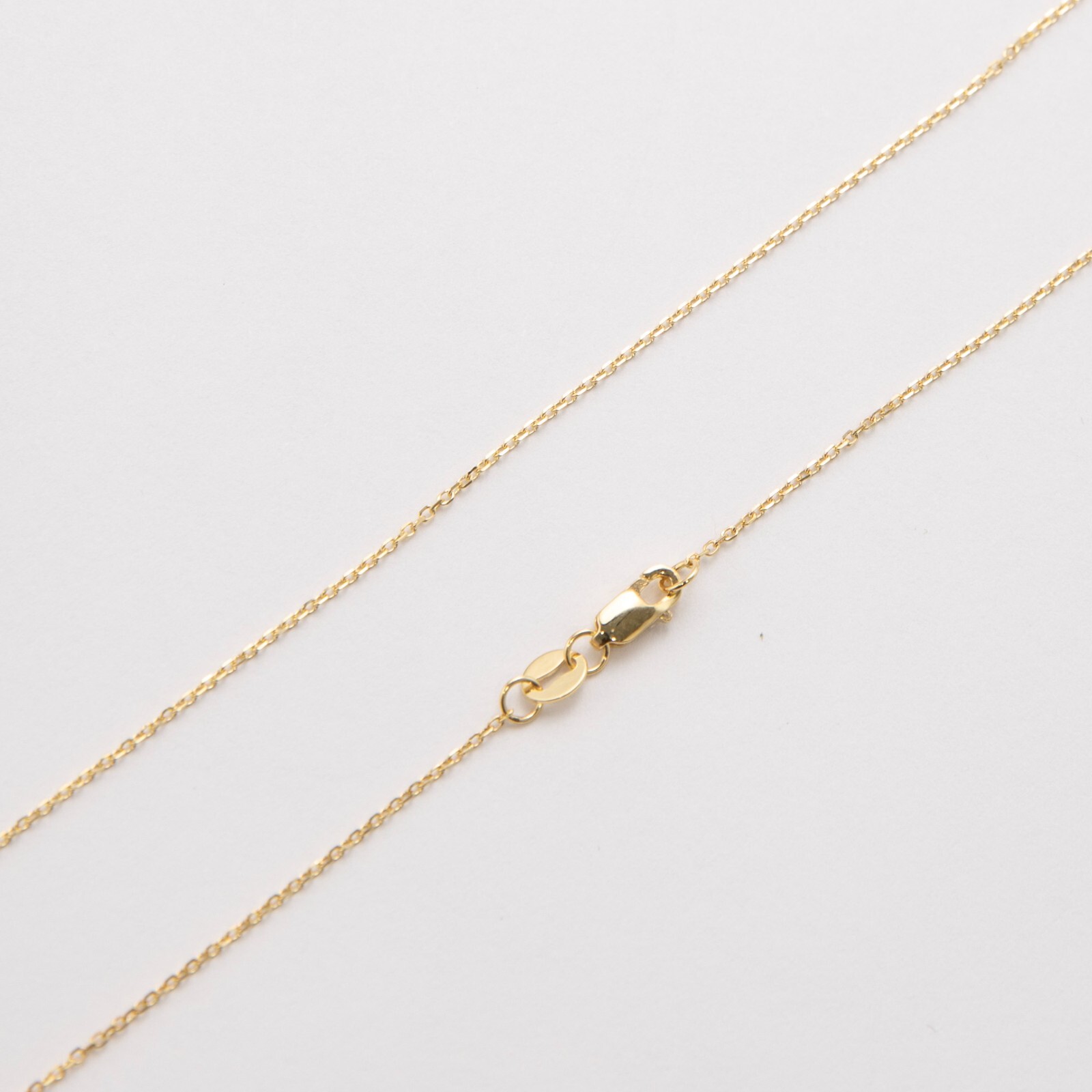 0.90mm 14K YELLOW GOLD Diamond Cut Cable Chain Necklace with Lobster Claw Clasp