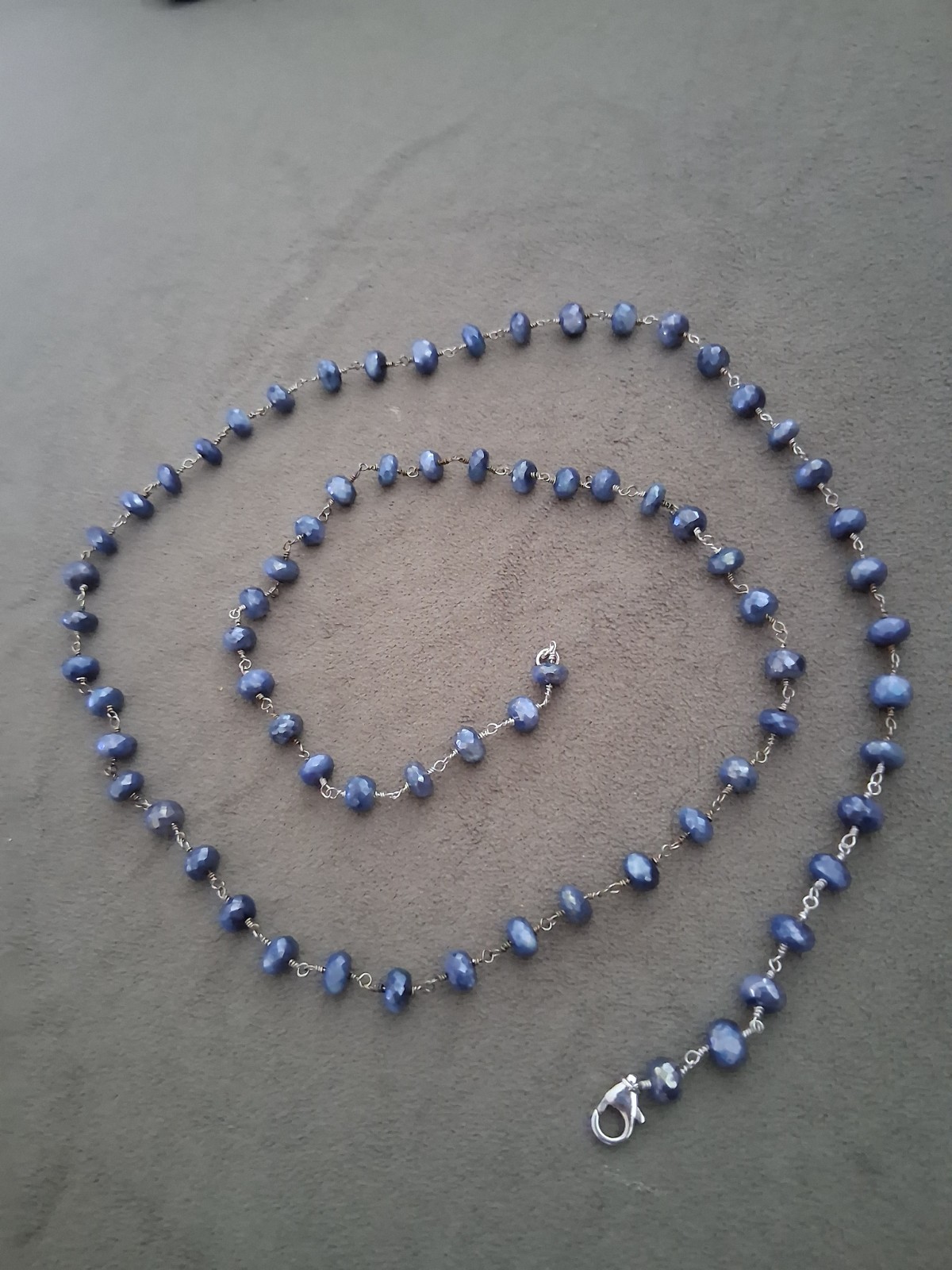 Carol Brodie – 36 inch -necklace – Excellent Condition