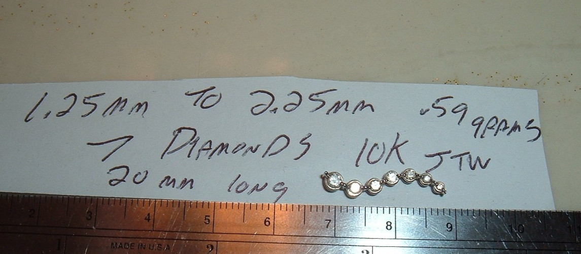 SOLID STAMPED 10K WHITE GOLD 7 DIAMONDS JOURNEY PENDANT JTW BRAND JEWELRY .59g