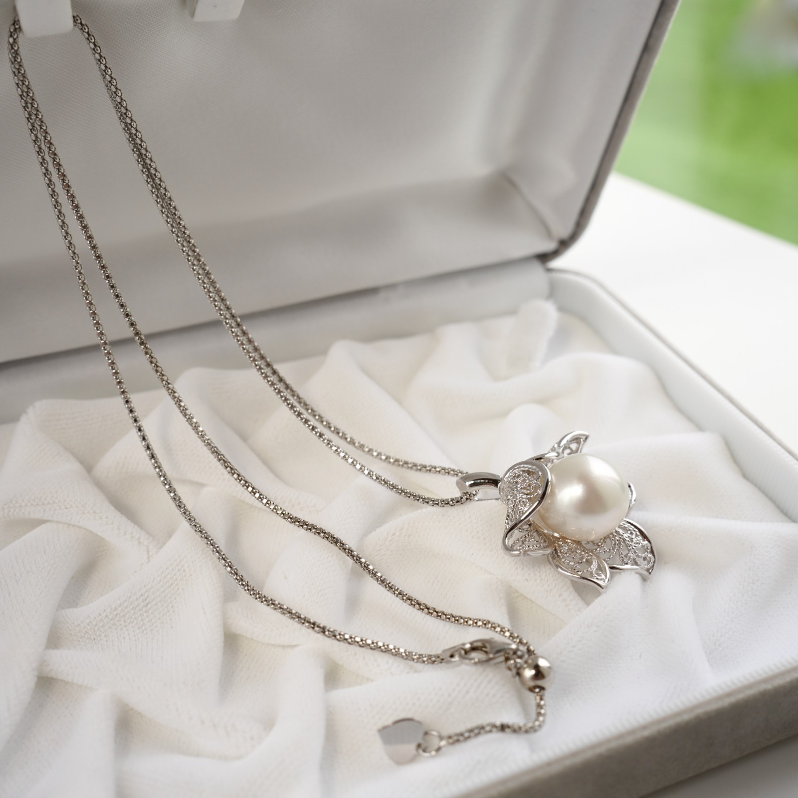 High Luster 13.5mm White South Sea Pearl Pendant Necklace Sterling Silver, 22″