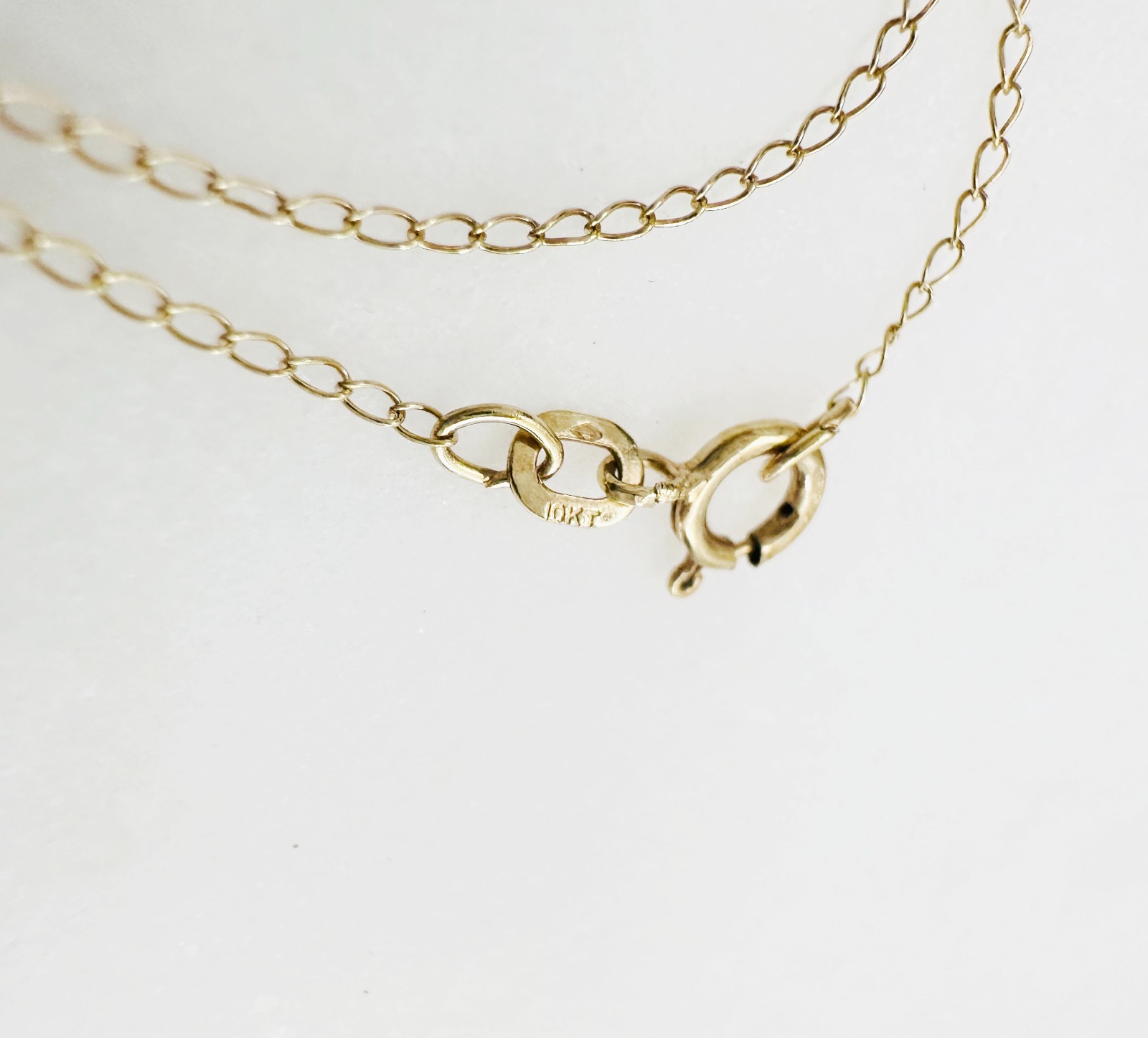 Solid 10K Yellow Gold Thin Cable Link Chain Necklace, .8mm, 18 1/4″, 0.4g